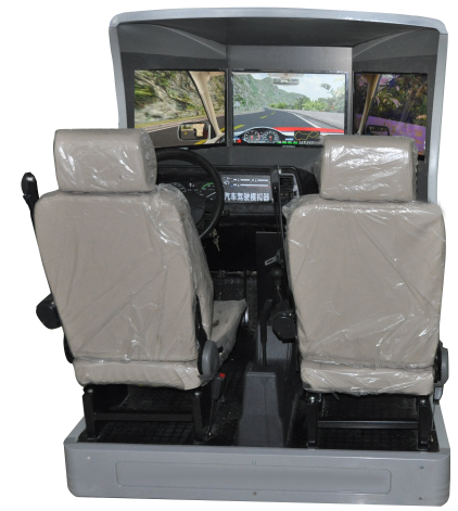 三屏汽車(chē)駕駛模擬器