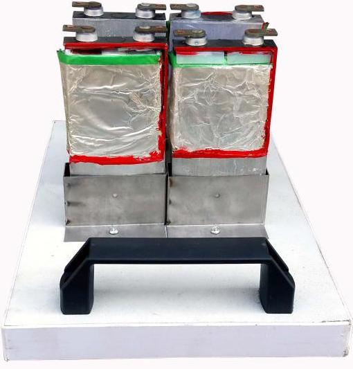 LGE-QDCJ01型 動(dòng)力蓄電池組解剖實(shí)訓臺