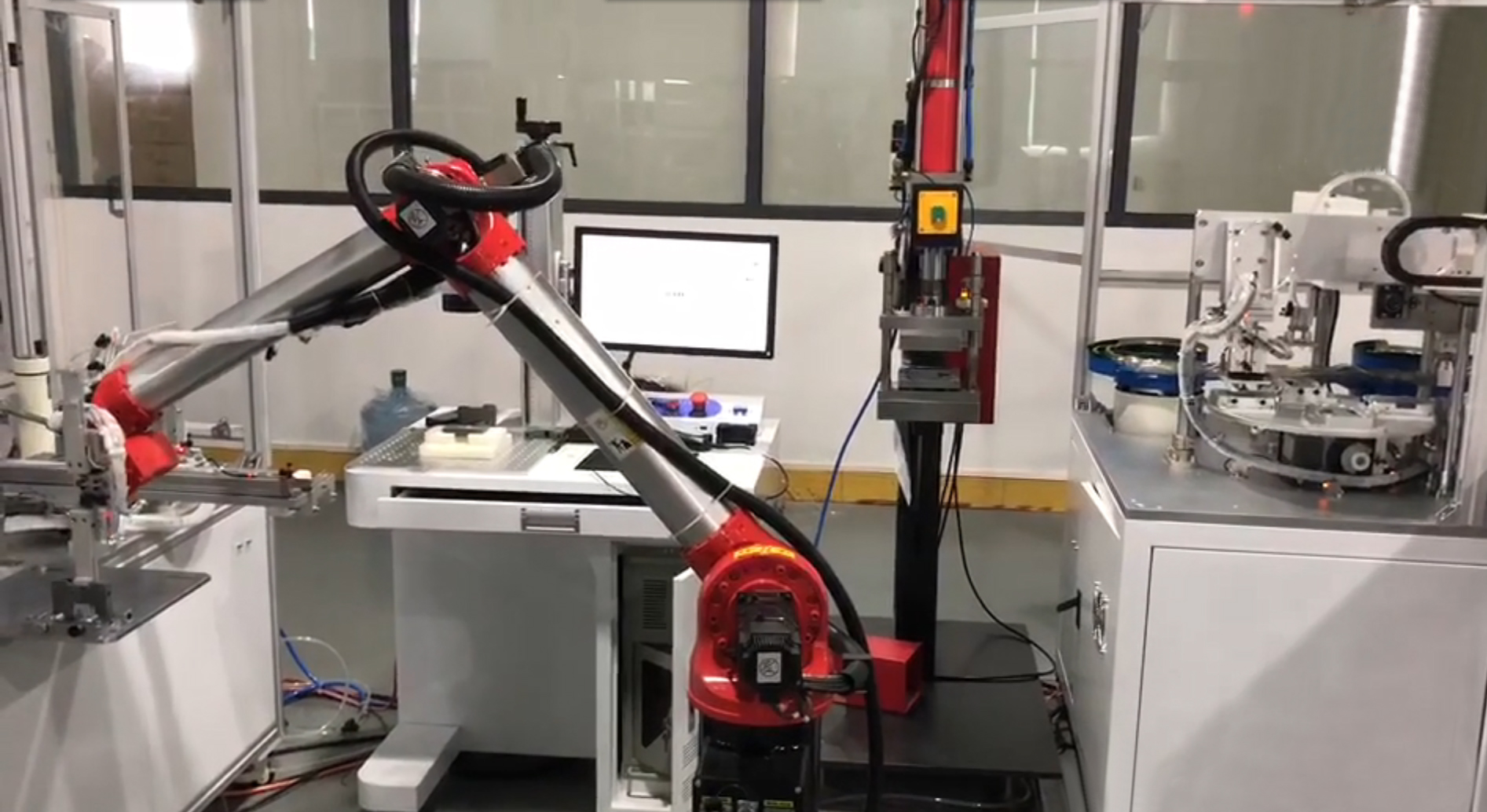 工業(yè)機器人實(shí)訓室